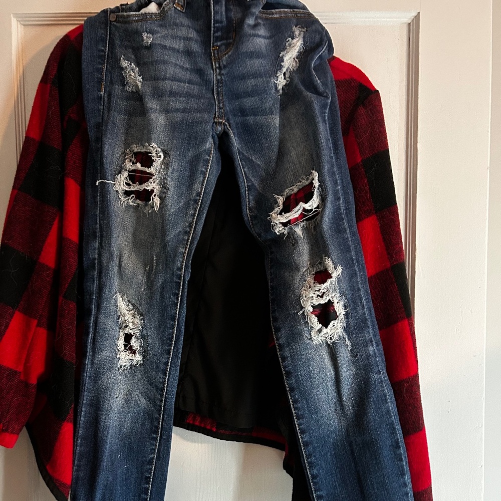 Judy Blue Flannel Patch Jeans with matching Sweater size 1